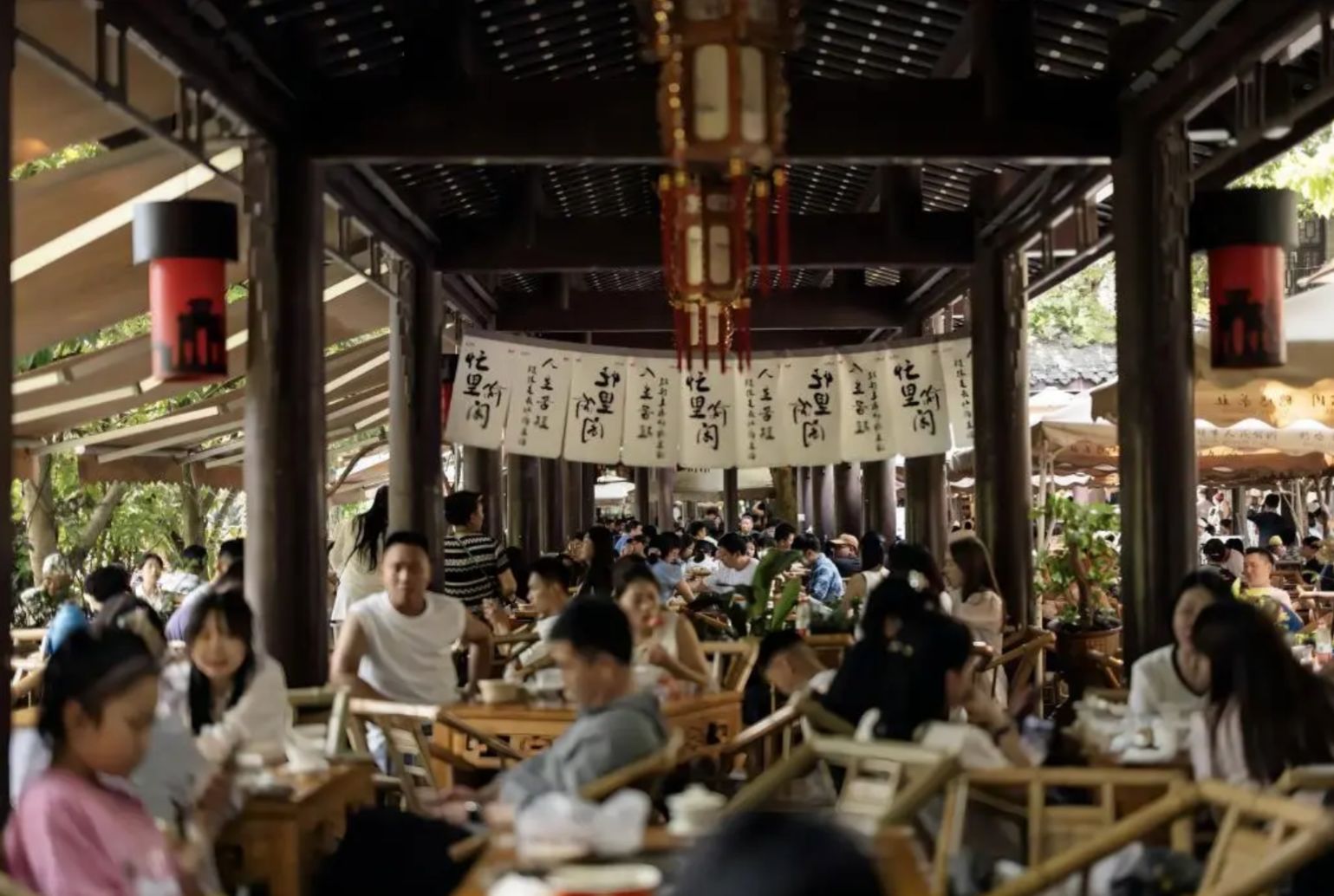 He Ming TeaHouse Interior