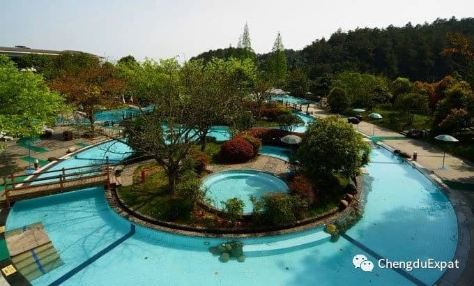 Emei Mountain Lingxiu Hot Springs