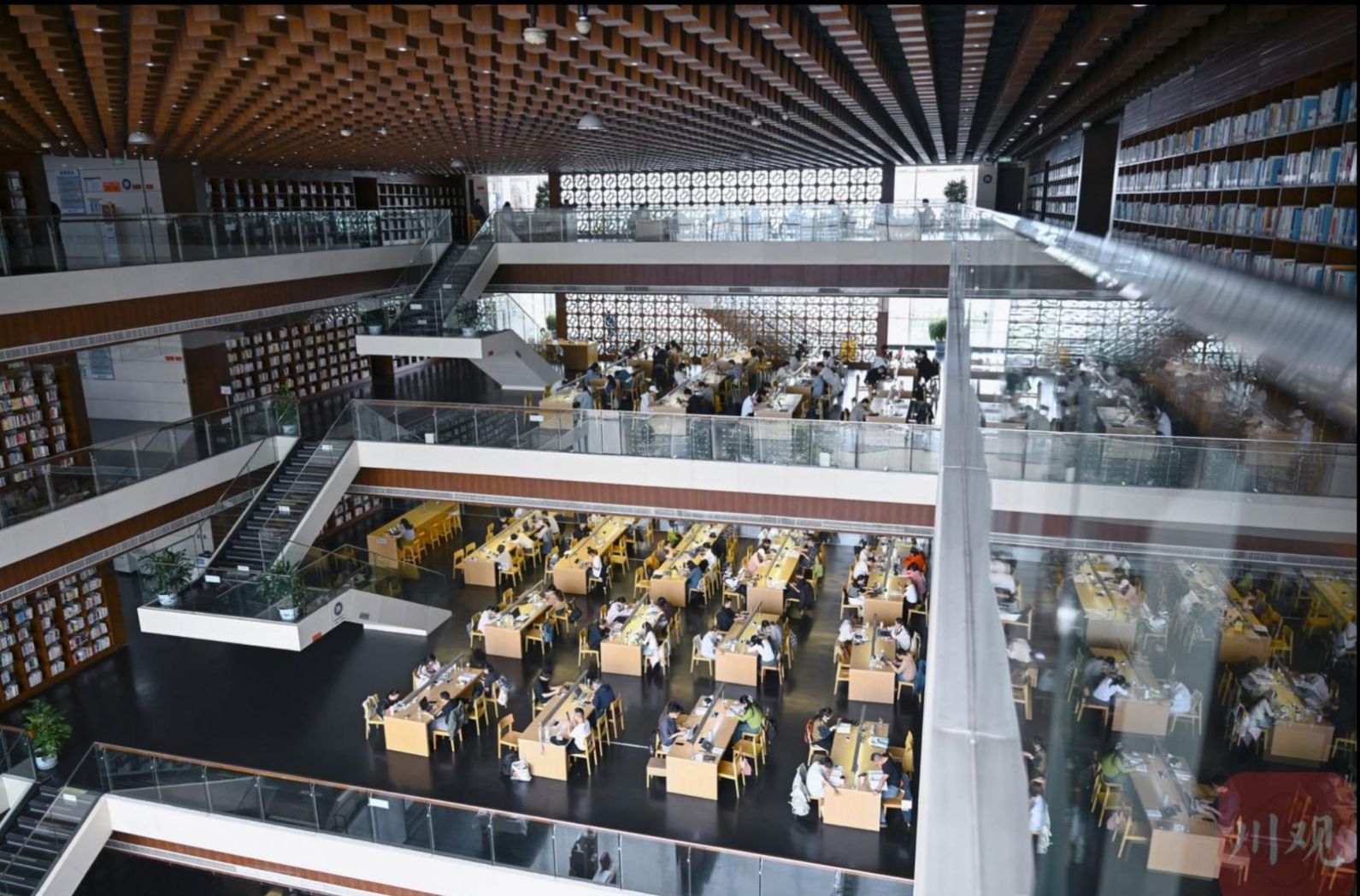 Chengdu Library inside view