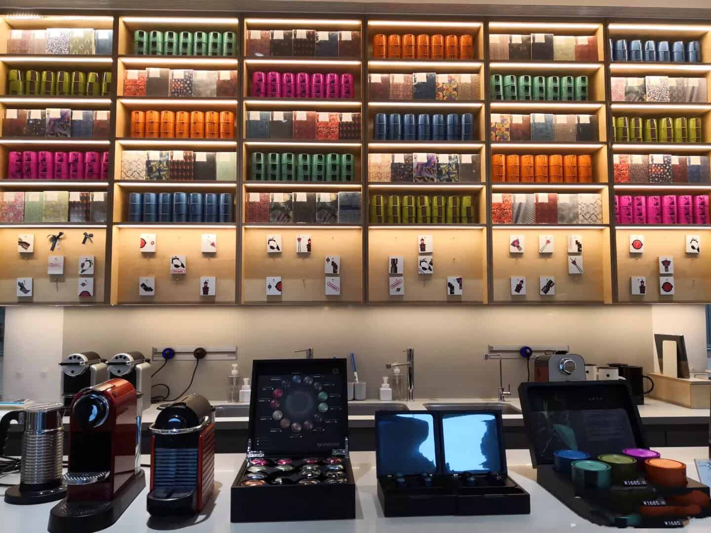 Chengdu Expat Sanlian Taofen Bookstore4