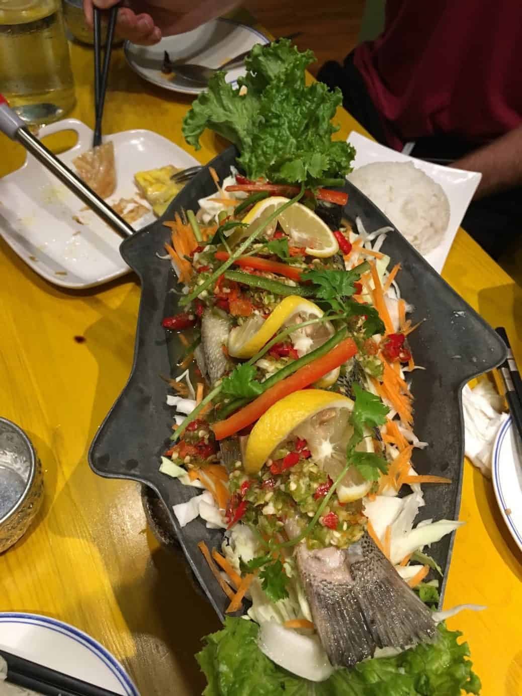 chengdu expat thairesturantpic 1038x1384