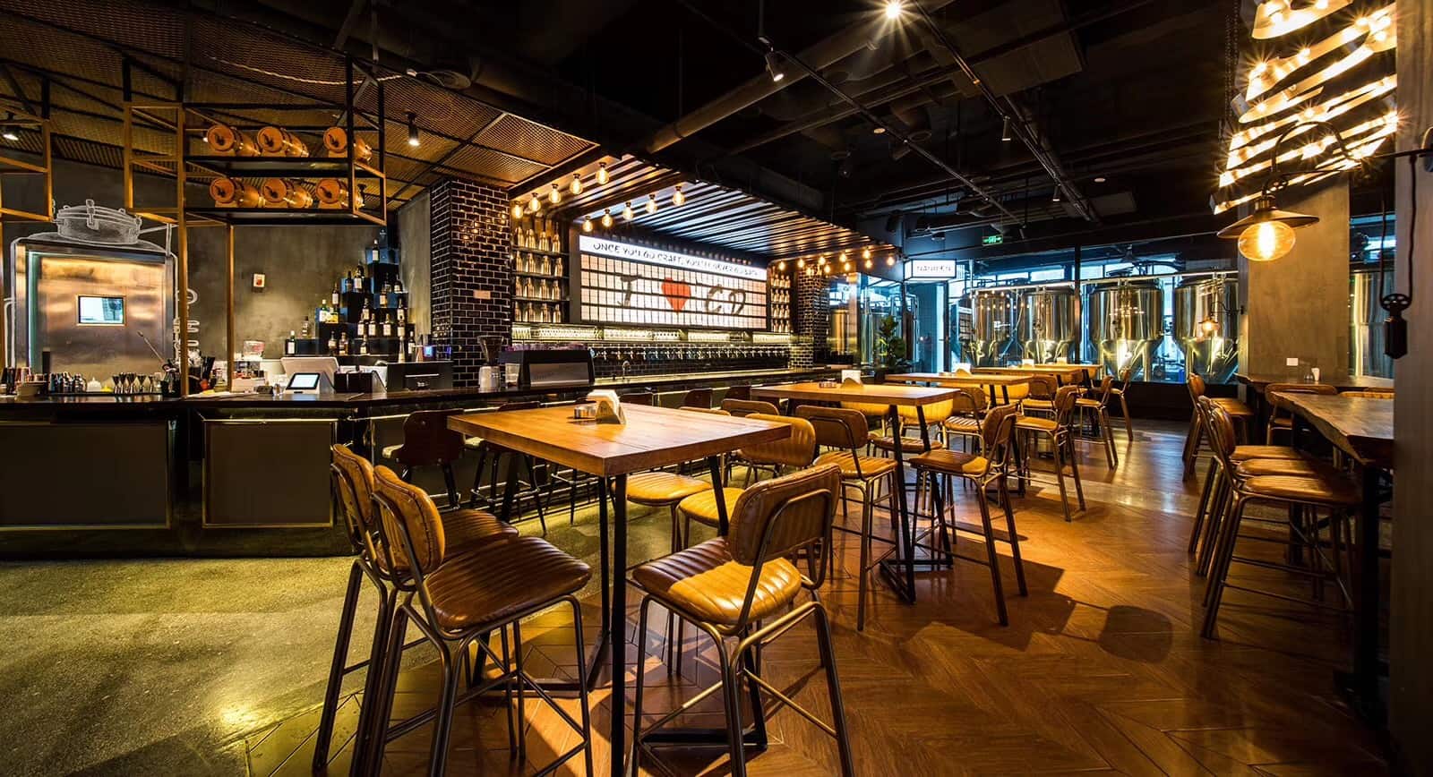 Nanmen Cratt Brewery Chengdu Expat 01