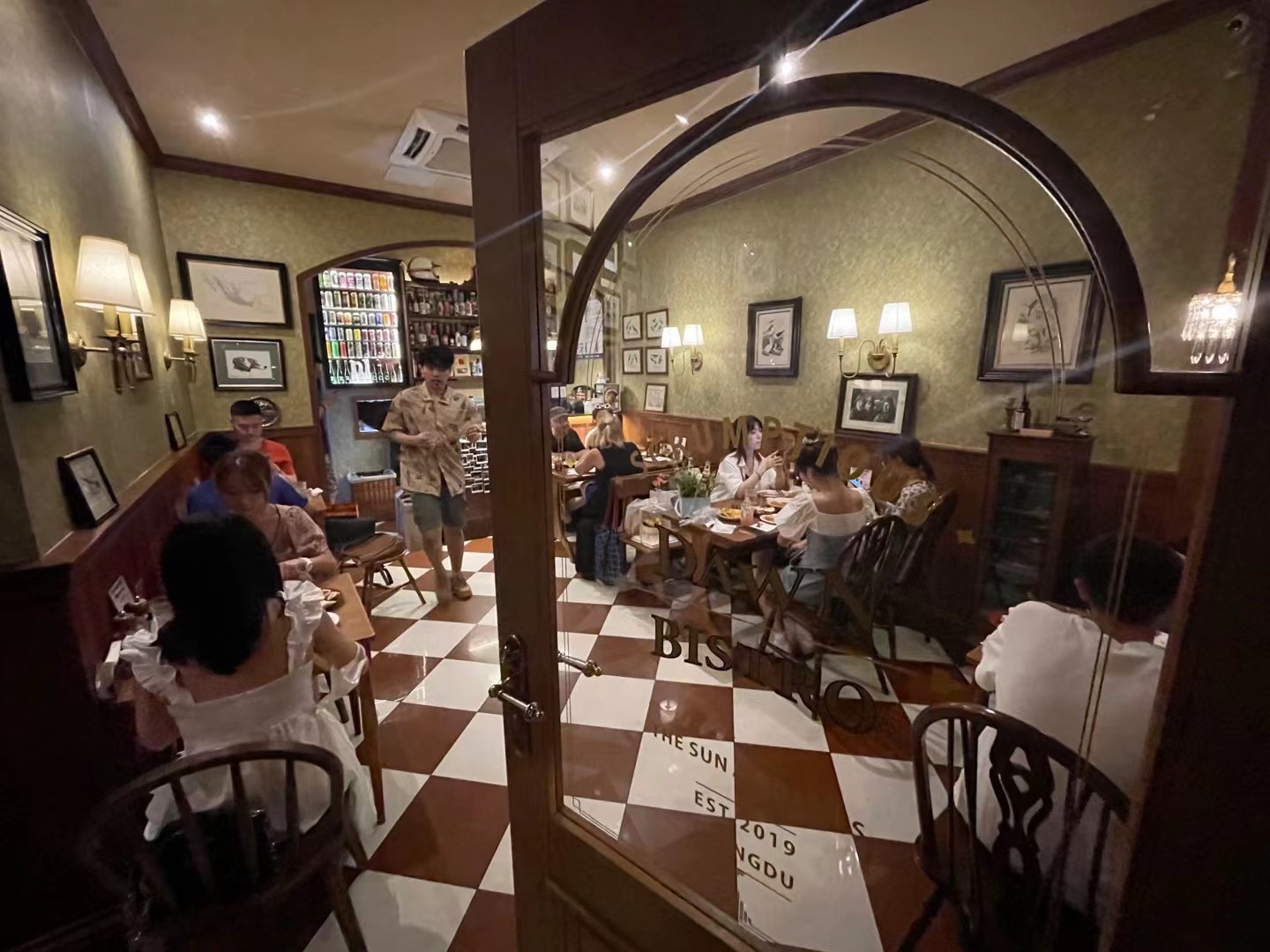 Dawn Bistro interior chengdu expat