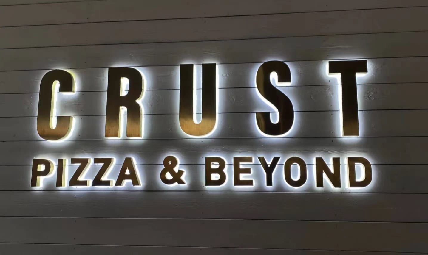 Crust Pizza Beyond 3