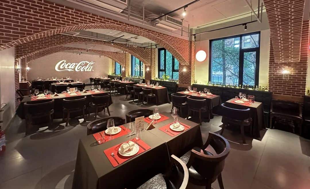 Coca Cola Restaurant1 2