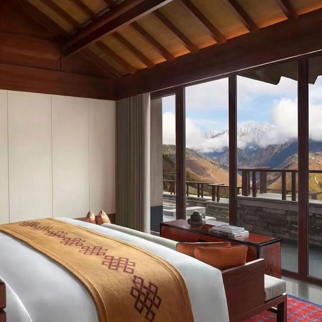 Rissai Valley a Ritz Carlton Reserve hotel room chengdu chengdu expat